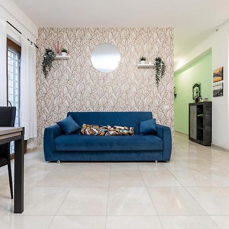 Lotus - Appartamento Sul Mare A Ostia Con Giardino Relax 외부 사진